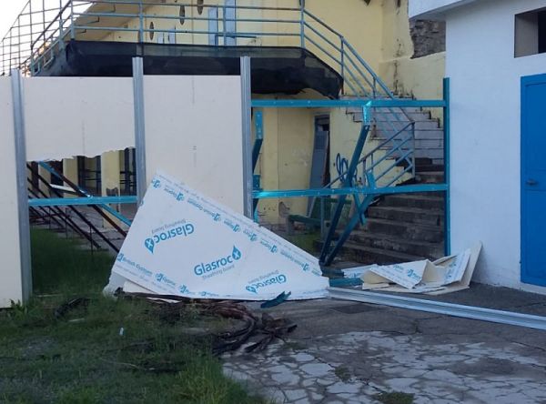 Comune di Reggio Calabria, raid vandalico al lido