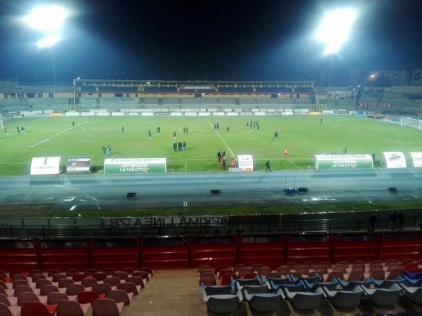 COSENZA - REGGINA 1-1, un tempo ciascuno