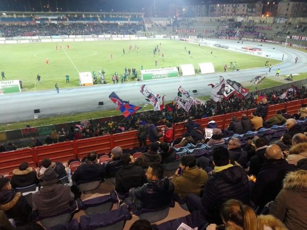 COSENZA - REGGINA 2-2, amaranto raggiunti due volte