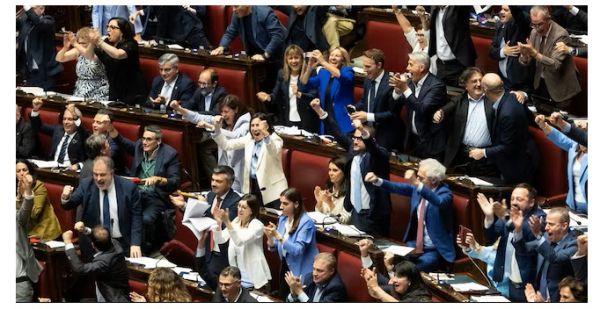Legge elettorale, bocciato l’emendamento di FdI sulle preferenze. Ira di Meloni: «Vince la palude, serve una riflessione»