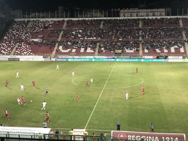 REGGINA - PICERNO 4-1: La Reggina trova la vetta, Il Picerno resiste mezz’ora