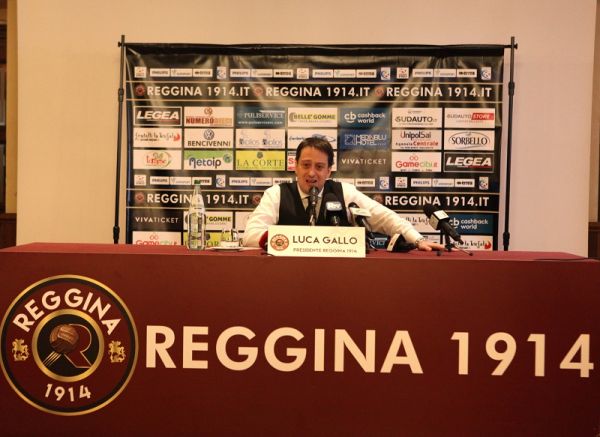 Reggina 1914, prima conferenza stampa del presidente Gallo