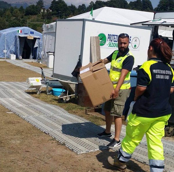 CasaPound Calabria, consegnati aiuti nelle zone colpite dal sisma