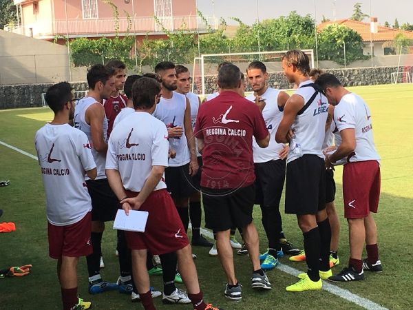 CATANIA - REGGINA 2-1, amichevole agli etnei