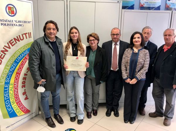 Fondazione Tripodi, consegna premi studio