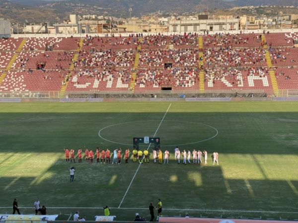 Reggina: pronta l’iniziativa dei mini abbonamenti