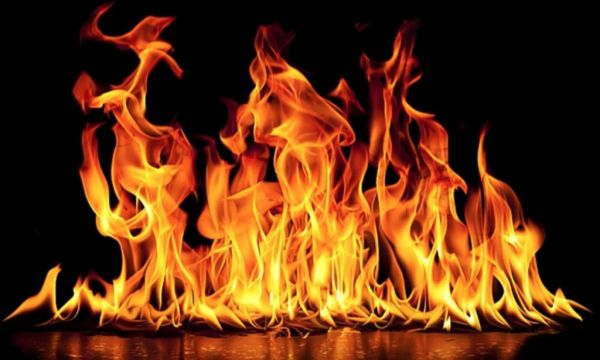 Reggio: incendiata l’auto del giornalista Dario Baccellieri