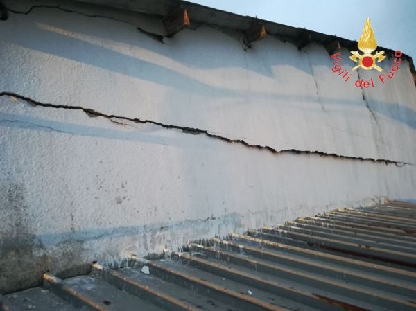 Vigili del Fuoco Catanzaro, gli sviluppi dell'incendio capannone
