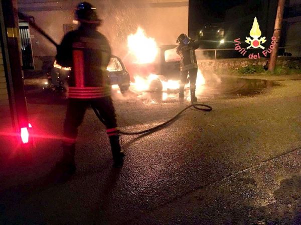 Vigili del Fuoco Girifalco, incendio autovetture